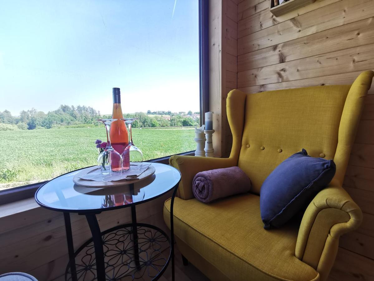 Treehome Tinyhouse Střítež Εξωτερικό φωτογραφία