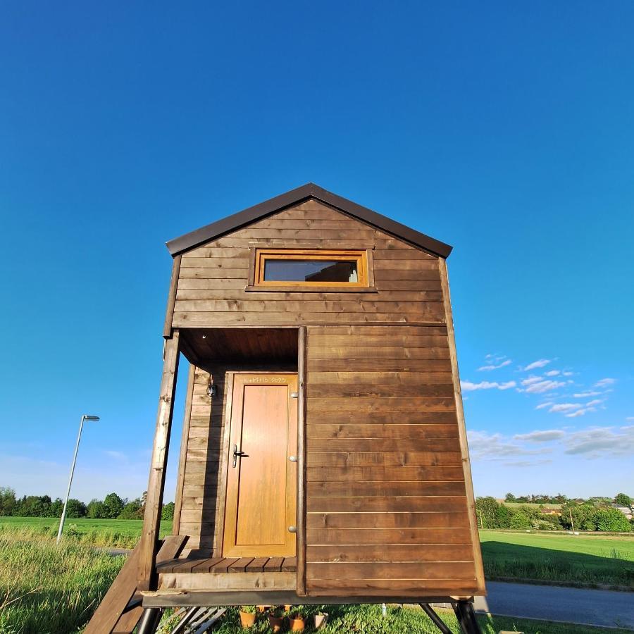 Treehome Tinyhouse Střítež Εξωτερικό φωτογραφία